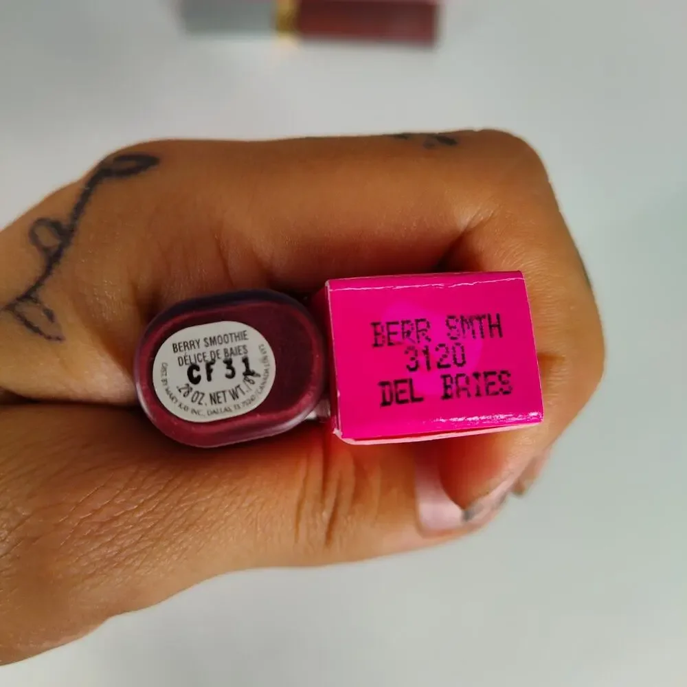 2X Mary Kay Signature Lip Glosses Pink Pout 3123 Berry Smoothie 3120